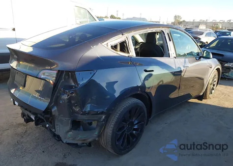 2021 Tesla Model Y Long Range Dual Motor All-Wheel Drive from USA, damaged, VIN 5YJYGDEE6MF076775